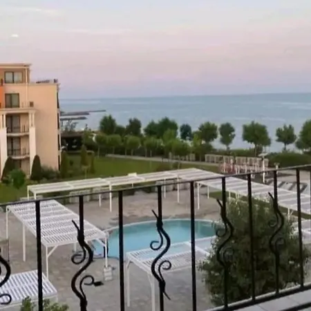 Aparthotel Premier Fort Beach 4*